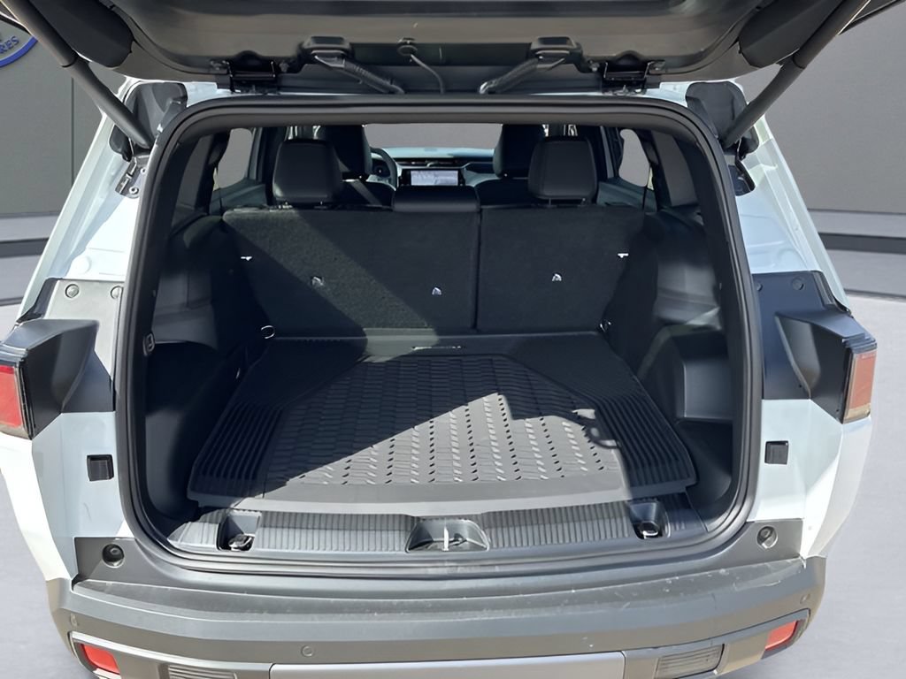 New 2026 Jeep Cherokee Limited AWD/4WD image 16