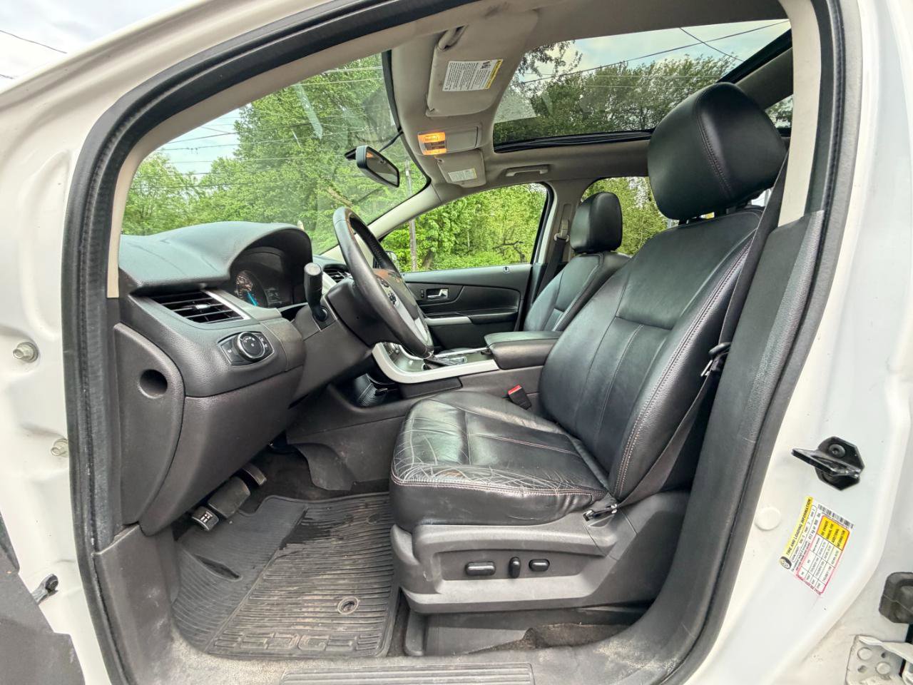 Used 2014 Ford Edge SEL w/ Equipment Group 205A AWD/4WD image 15