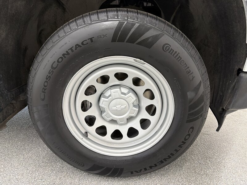 Used 2023 Chevrolet Silverado 1500 W/T RWD image 13