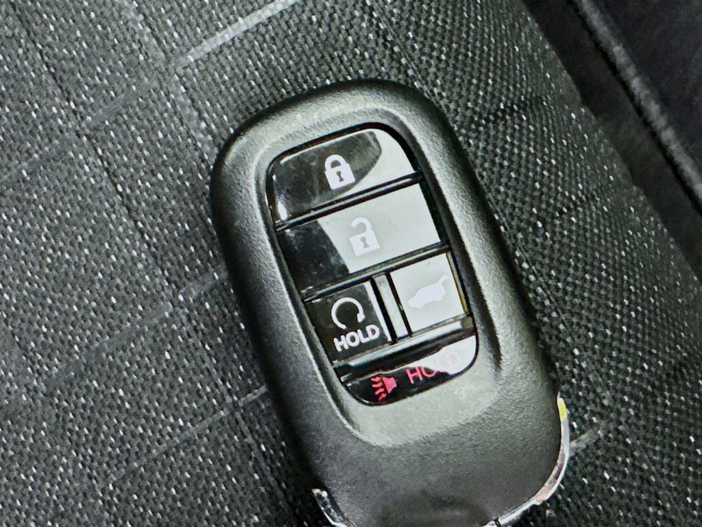 Used 2026 Honda HR-V Sport image 35