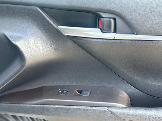 Used 2024 Toyota Camry SE FWD image 19