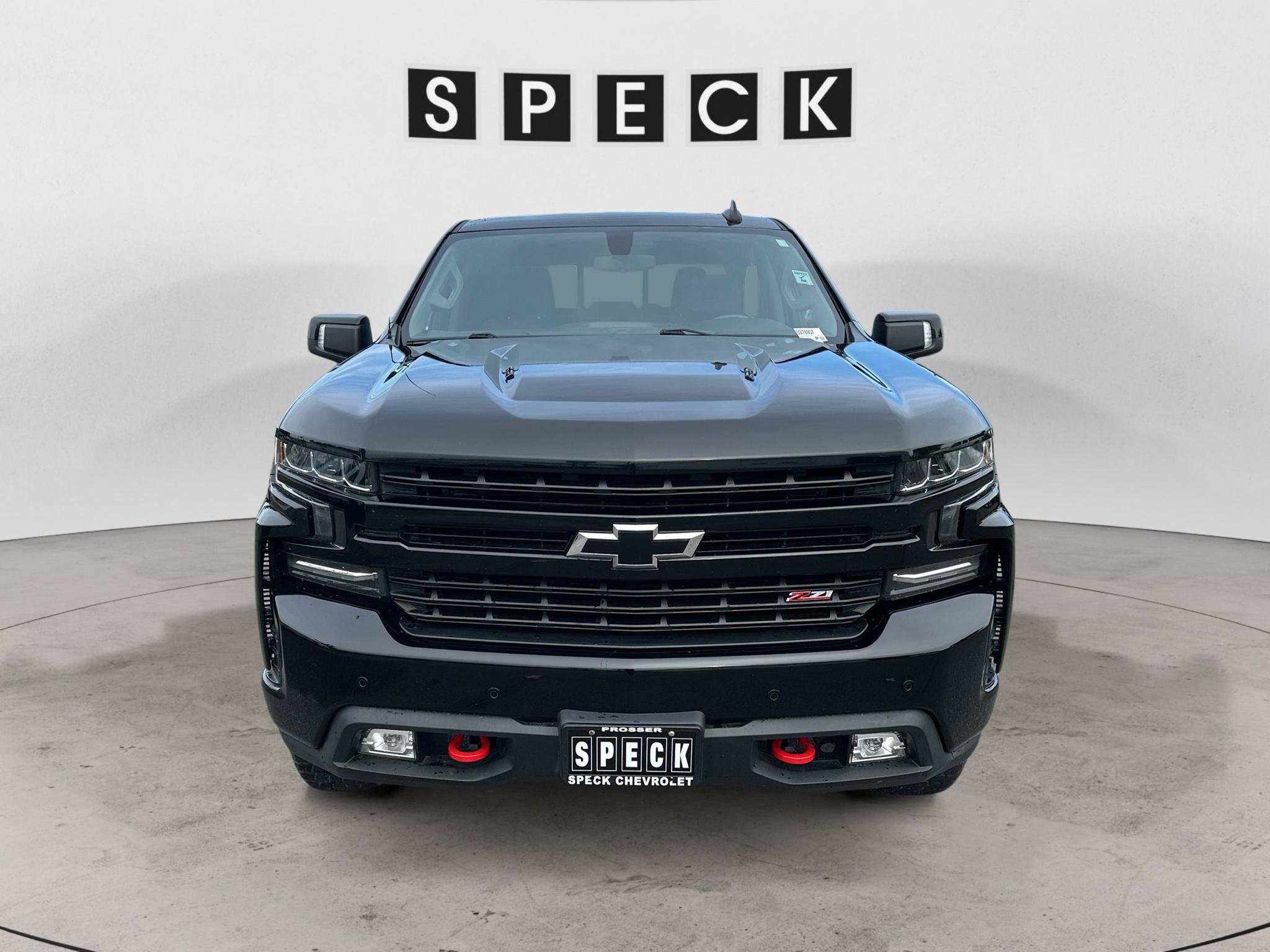 Used 2020 Chevrolet Silverado 1500 LT Trail Boss w/ Midnight Edition AWD/4WD image 8