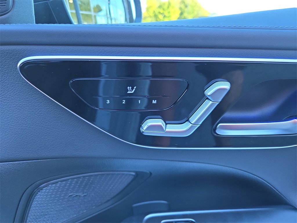 New 2026 Mercedes-Benz C 300 4MATIC Sedan image 17