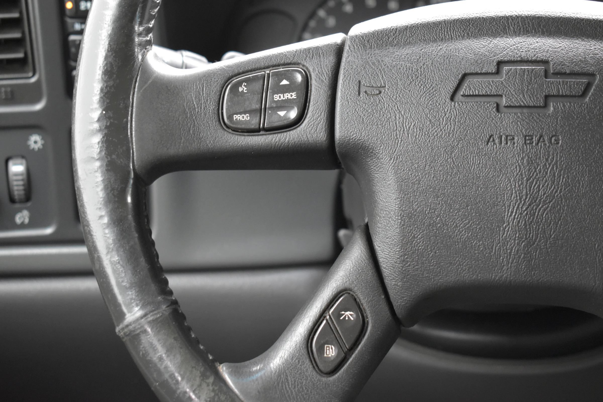 Used 2005 Chevrolet Silverado 3500 LT w/ Skid Plate Package AWD/4WD image 15