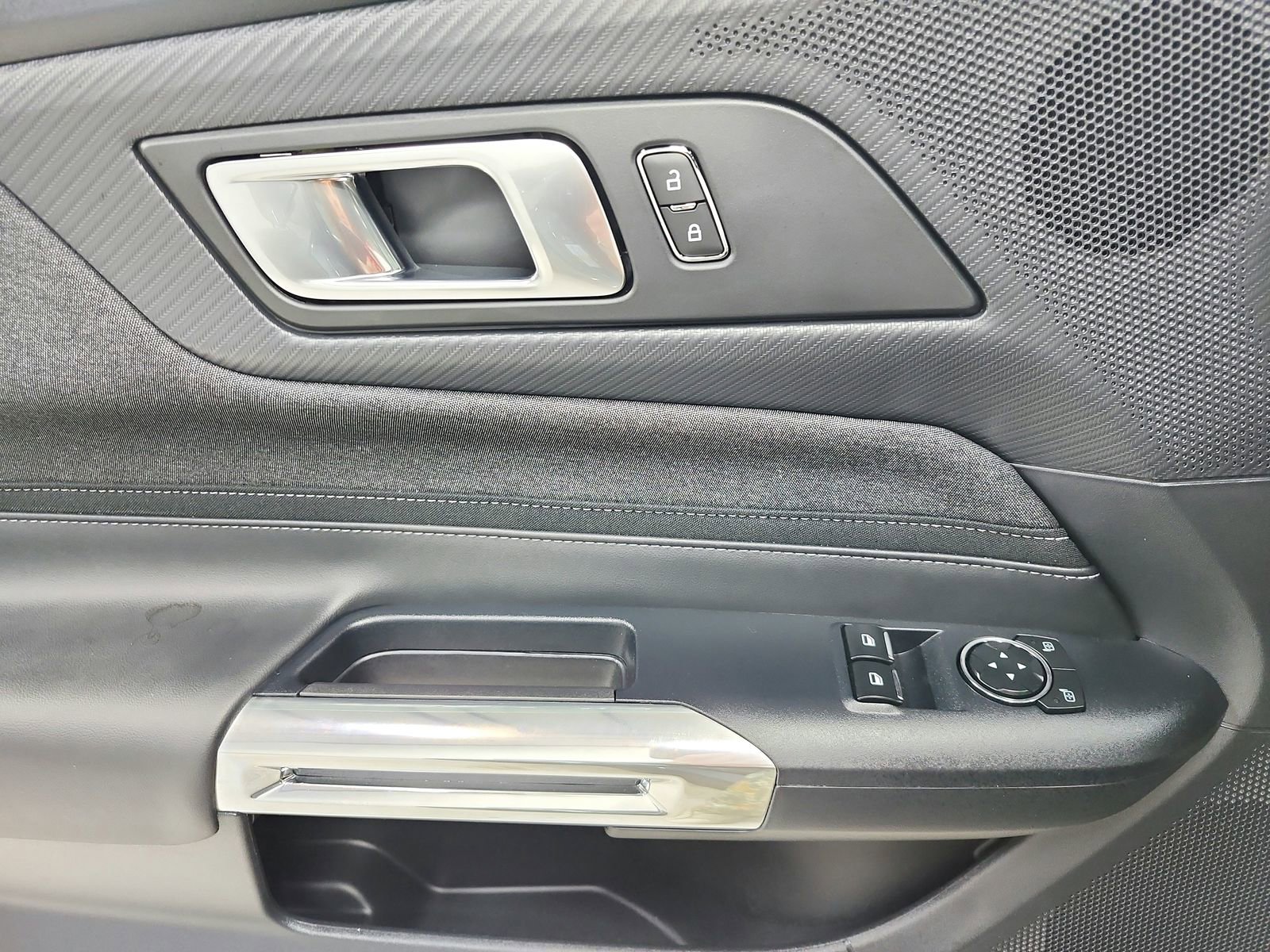 New 2026 Ford Mustang Coupe image 32