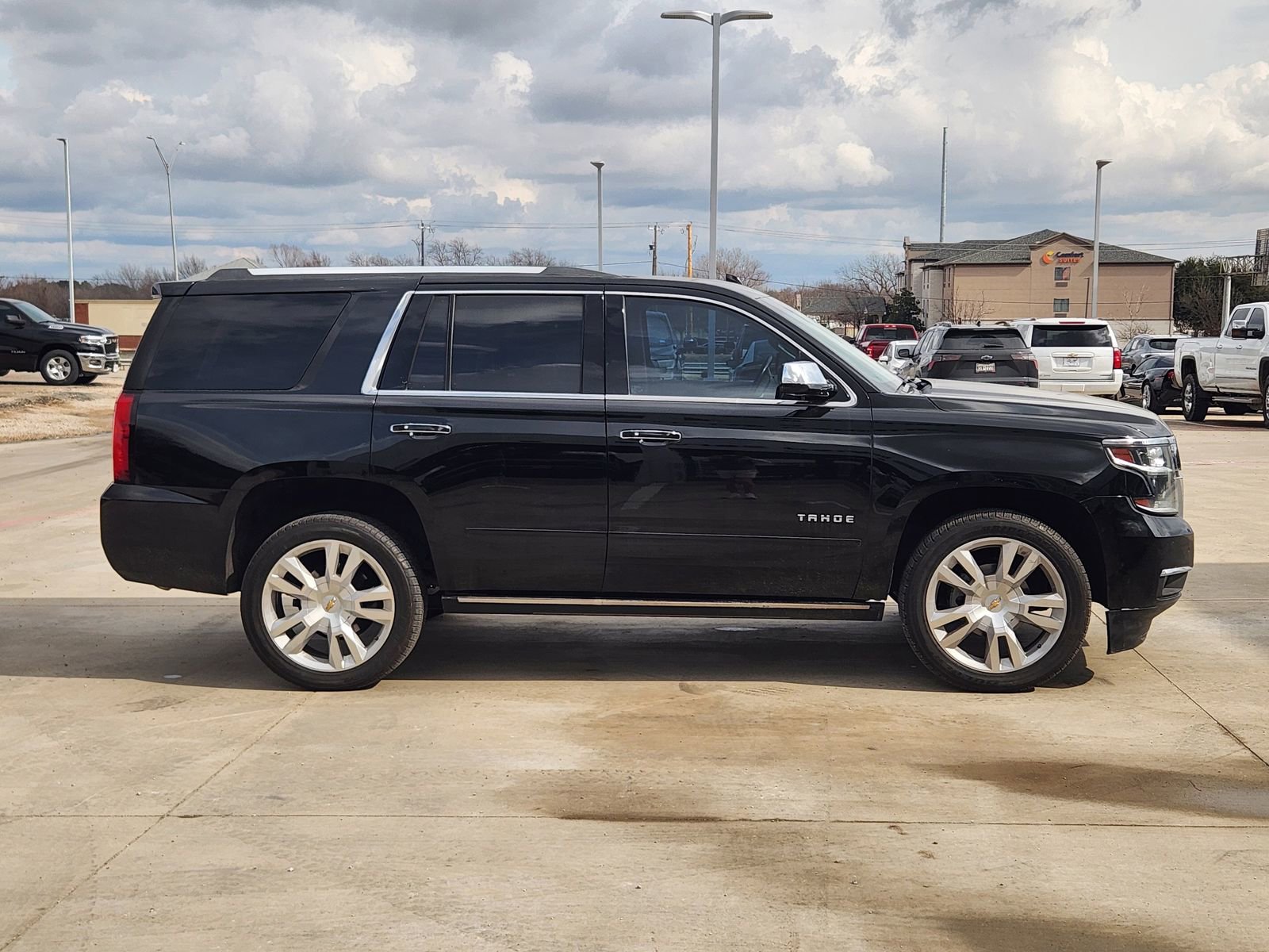 Used 2019 Chevrolet Tahoe Premier image 7