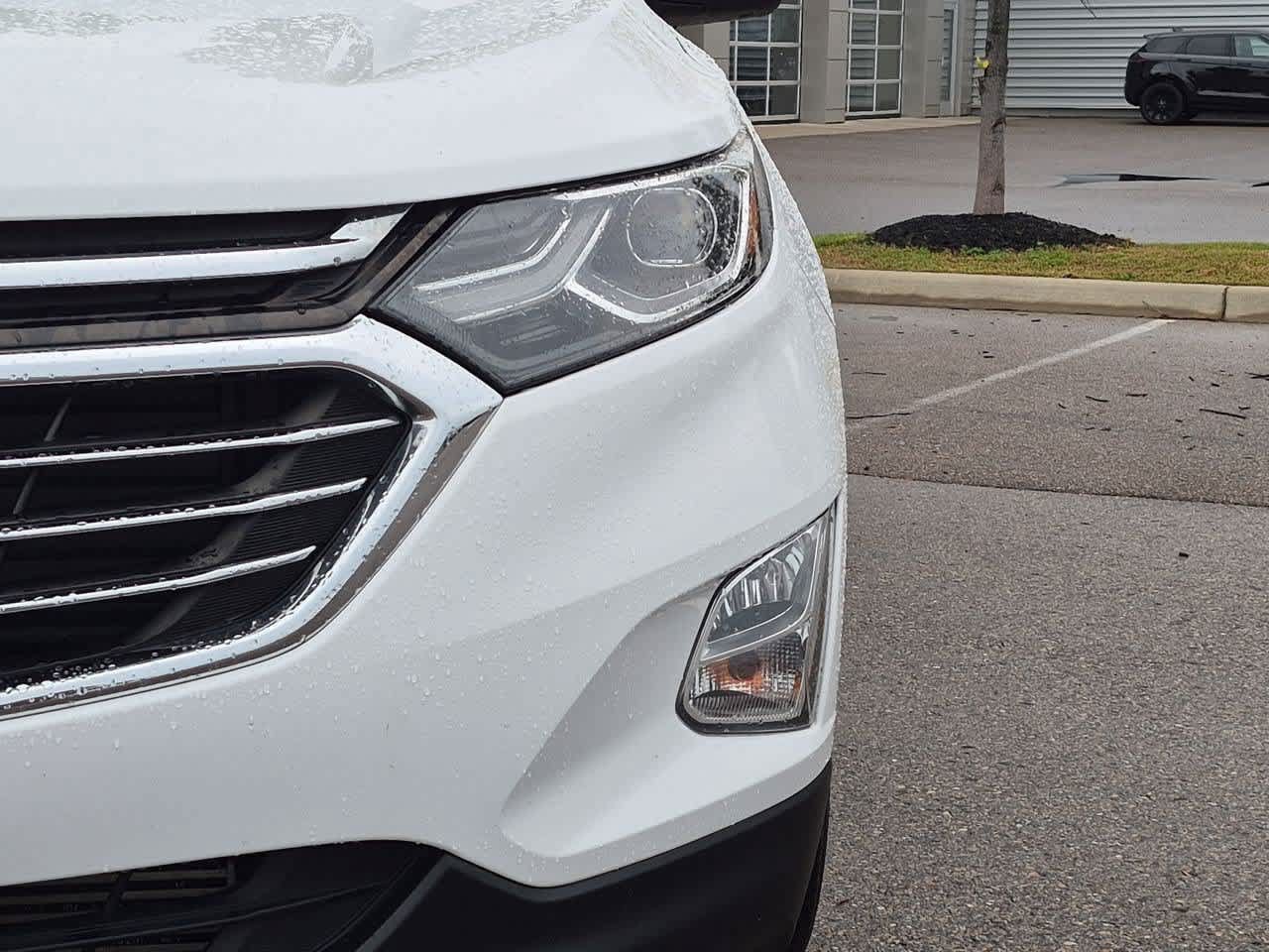 Used 2018 Chevrolet Equinox Premier AWD/4WD image 10