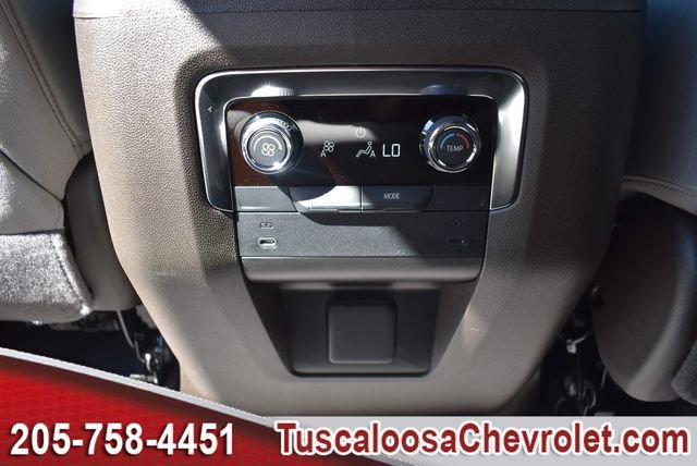 New 2026 Chevrolet Suburban LS image 19