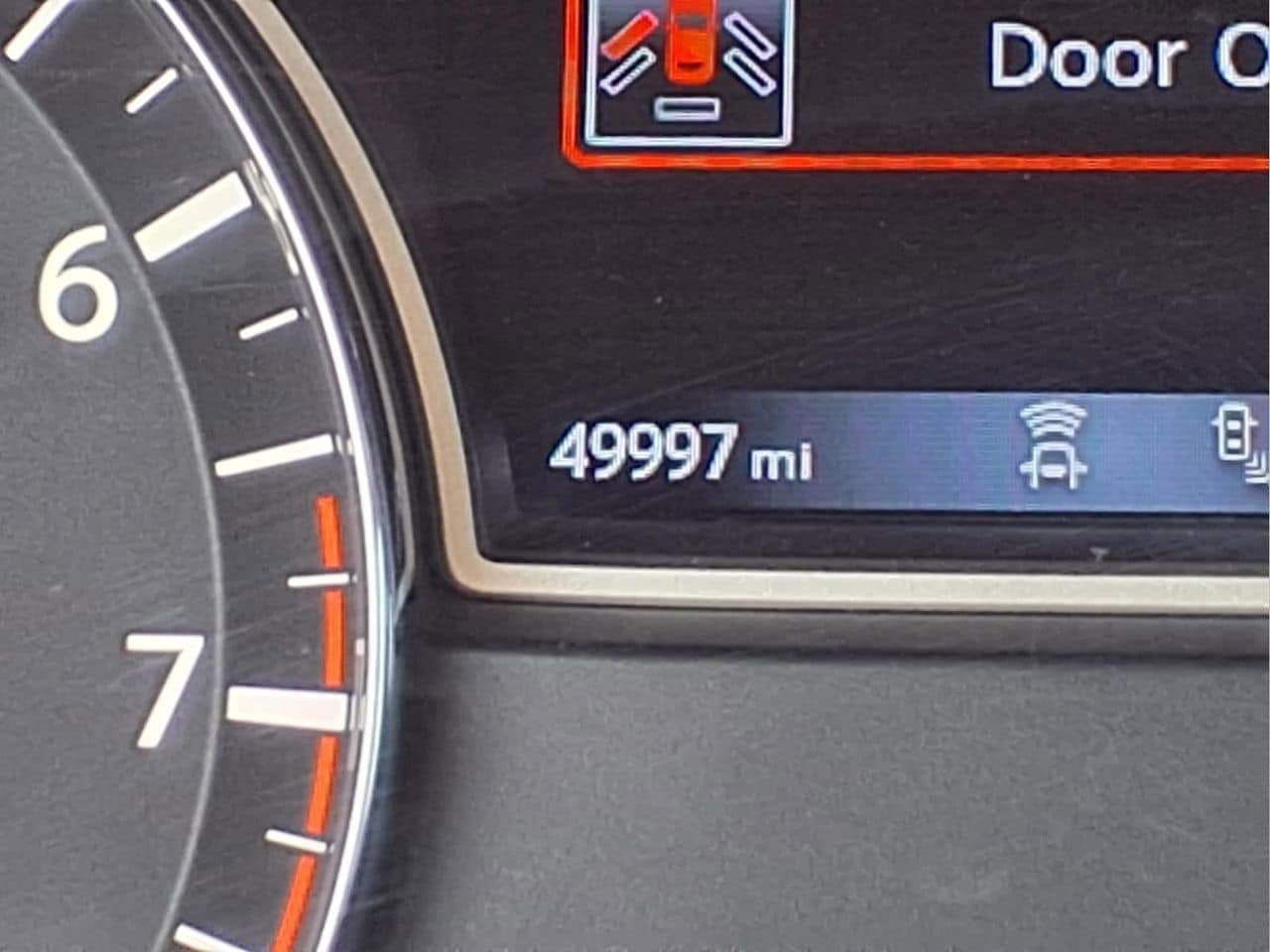 Used 2020 Nissan Pathfinder SV AWD/4WD image 27