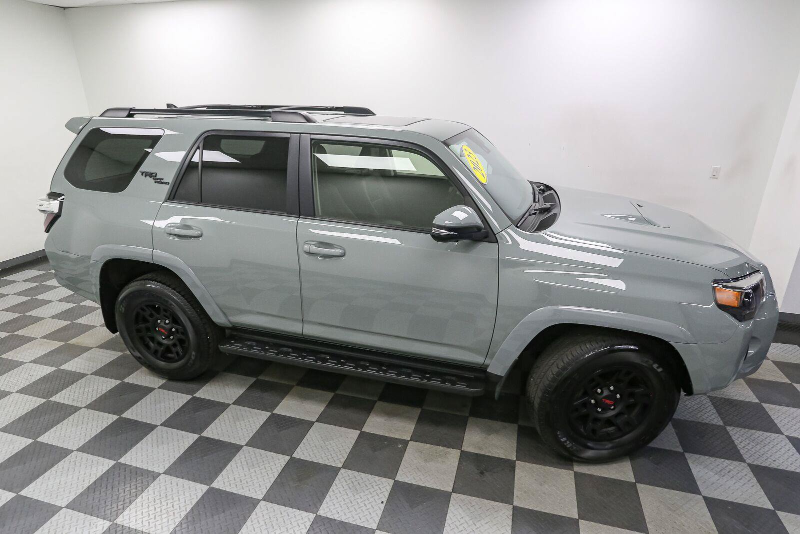 Certified 2023 Toyota 4Runner TRD Off-Road Premium w/ Off Road Premium Plus Package AWD/4WD image 6