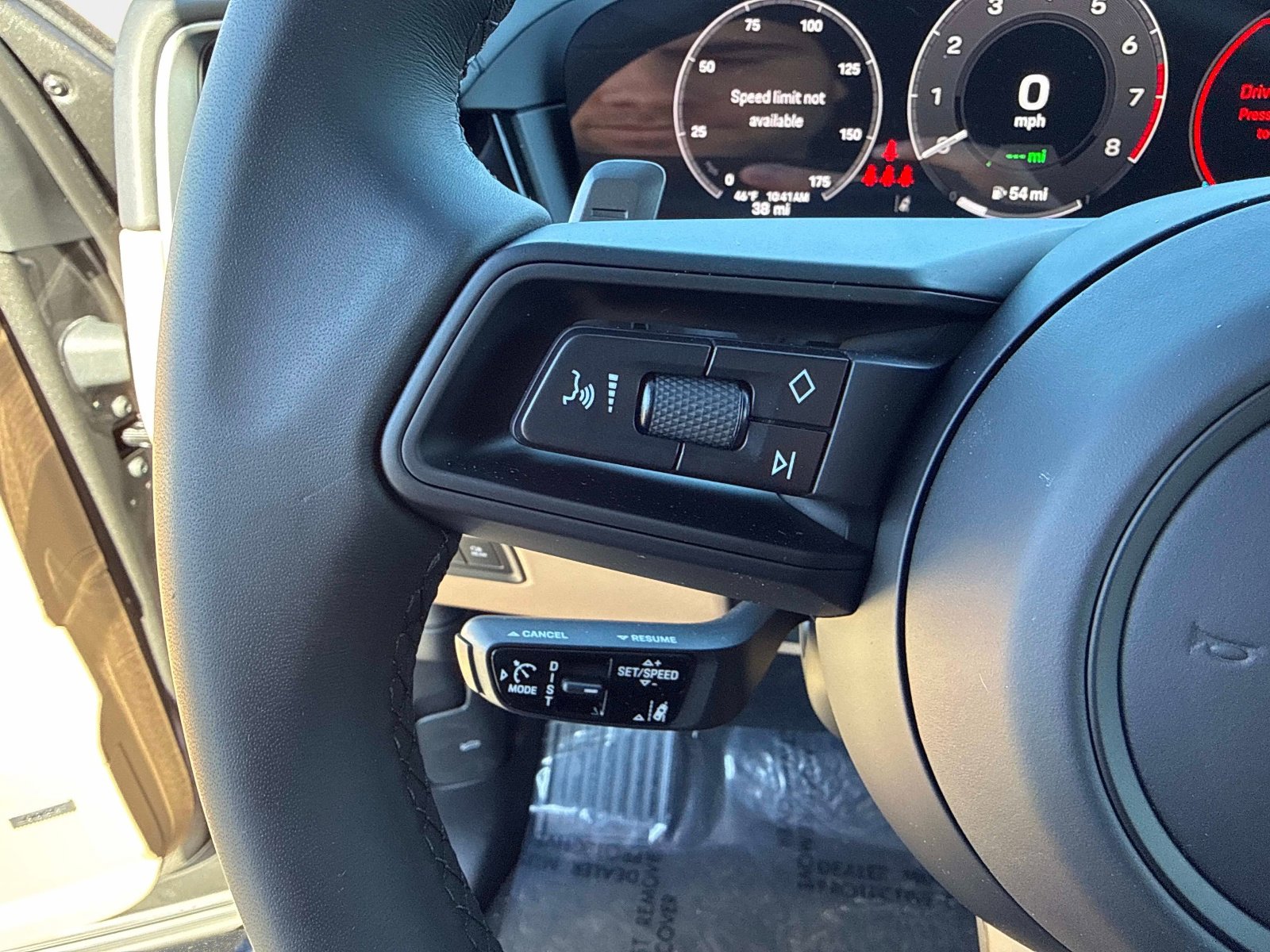 New 2025 Porsche Cayenne E-Hybrid image 26