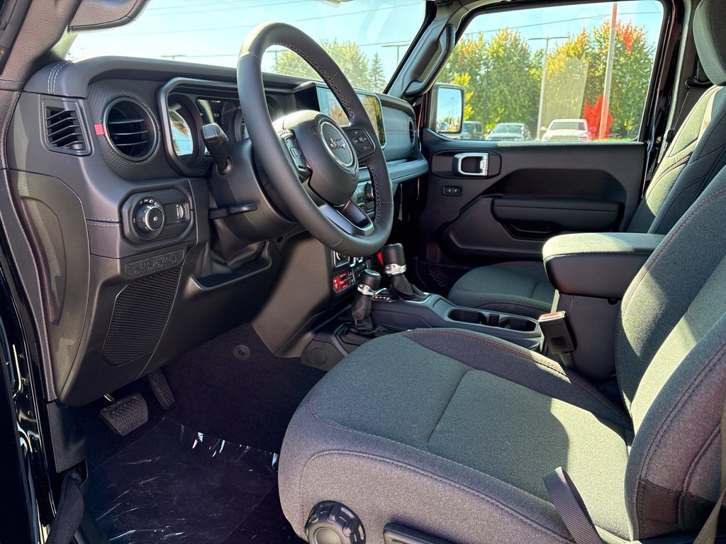 New 2027 Jeep Wrangler Unlimited Rubicon AWD/4WD image 8