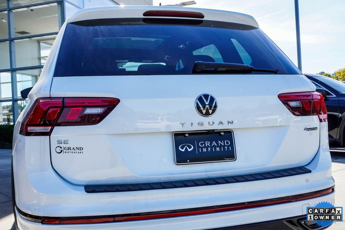 Used 2022 Volkswagen Tiguan SE R-Line image 11