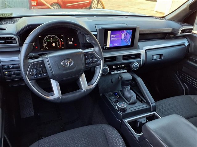 Used 2025 Toyota 4Runner SR5 image 9