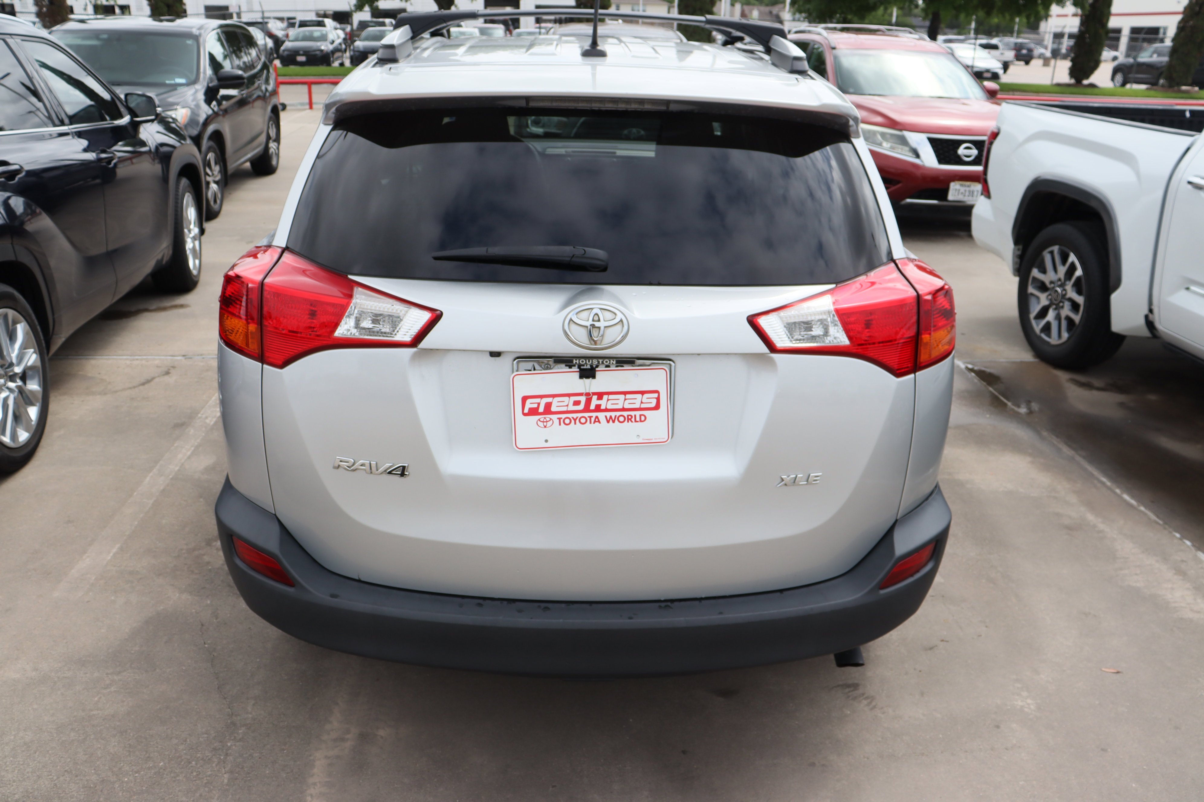 Used 2014 Toyota RAV4 XLE image 8