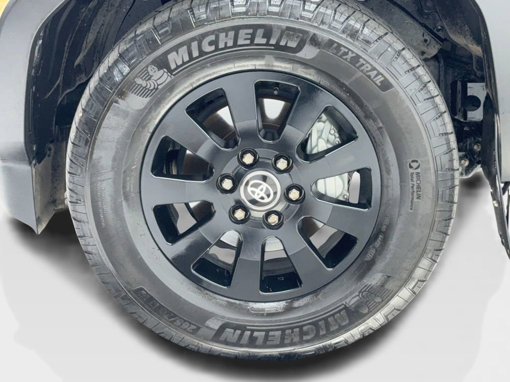 Used 2024 Toyota Land Cruiser image 52