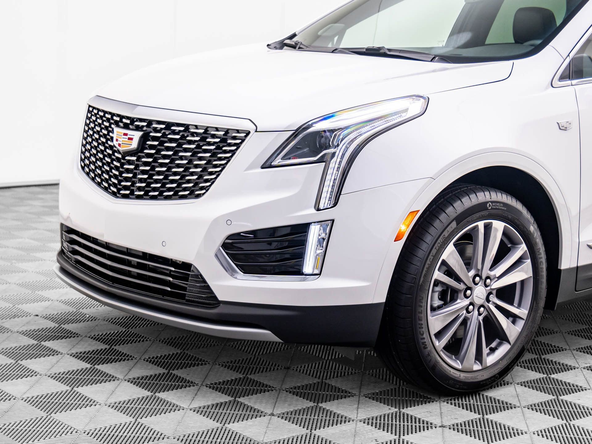 New 2025 Cadillac XT5 Premium Luxury image 35