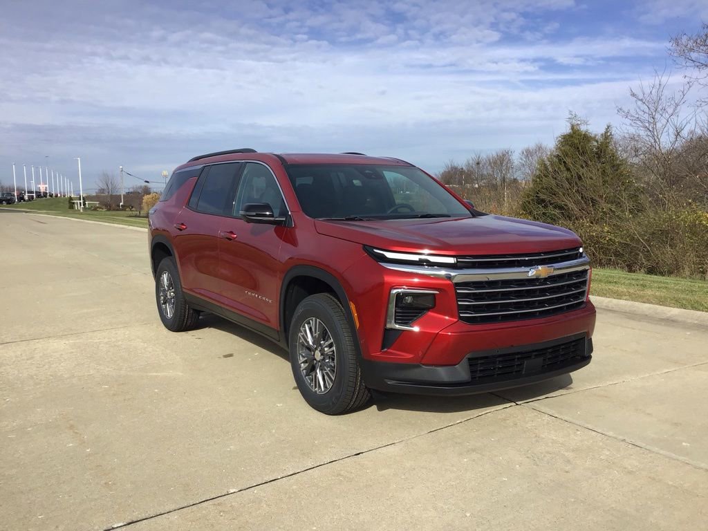 New 2026 Chevrolet Traverse LT w/ Enhanced Driving Package