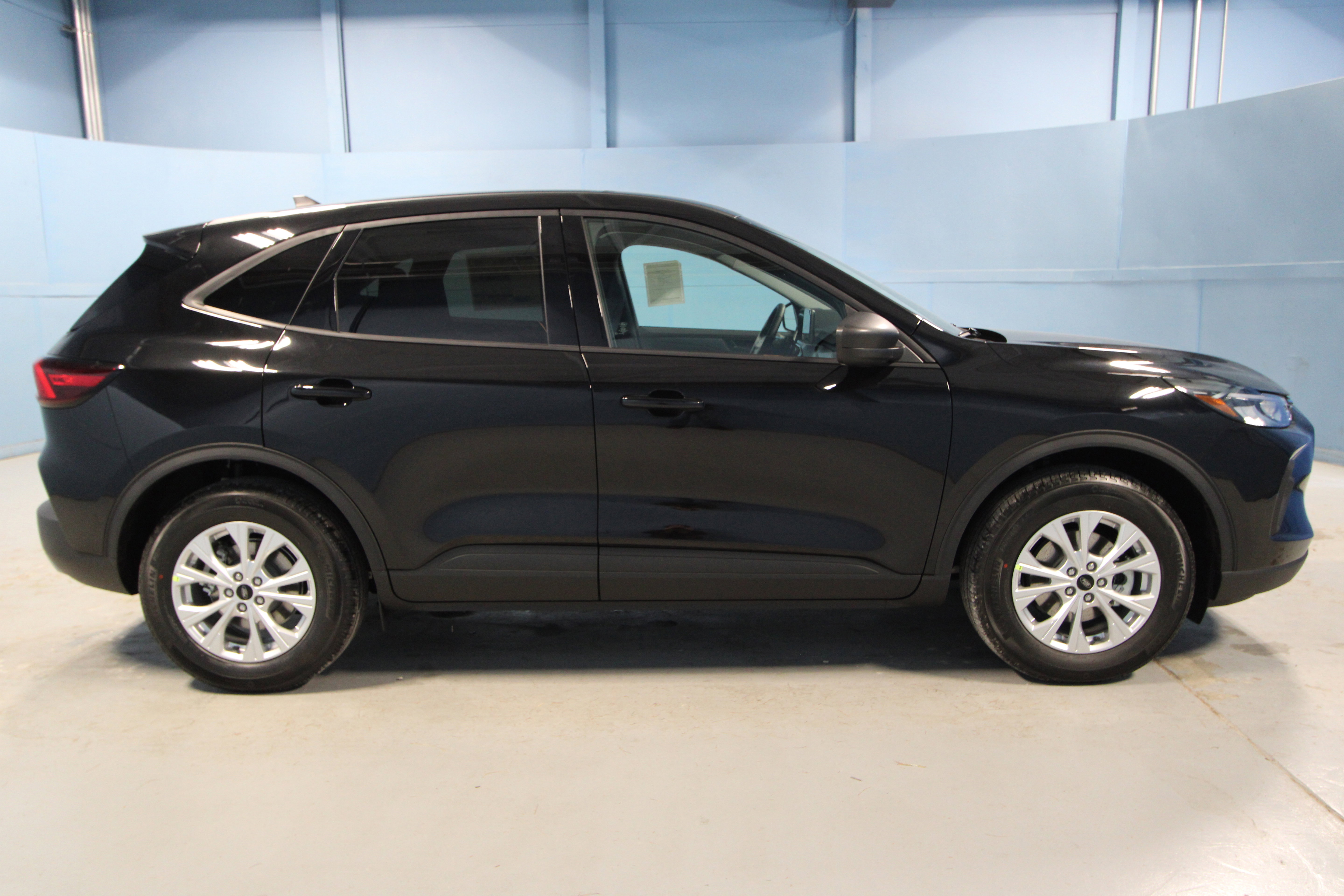 New 2026 Ford Escape Active w/ Cold Weather Package FWD image 30