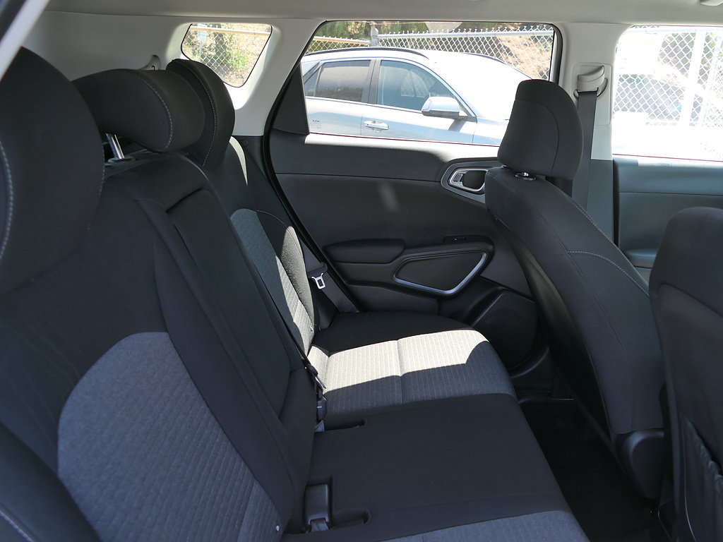 Used 2023 Kia Soul EX FWD image 23