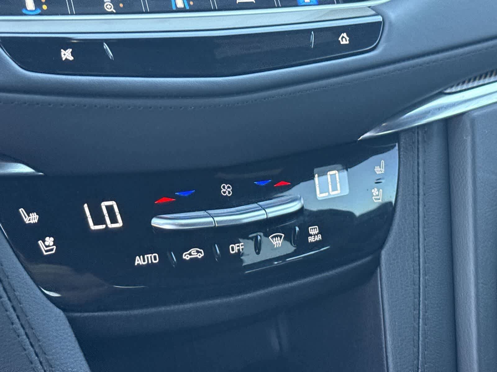 Used 2023 Cadillac XT5 Sportv w/ Platinum Package AWD/4WD image 23