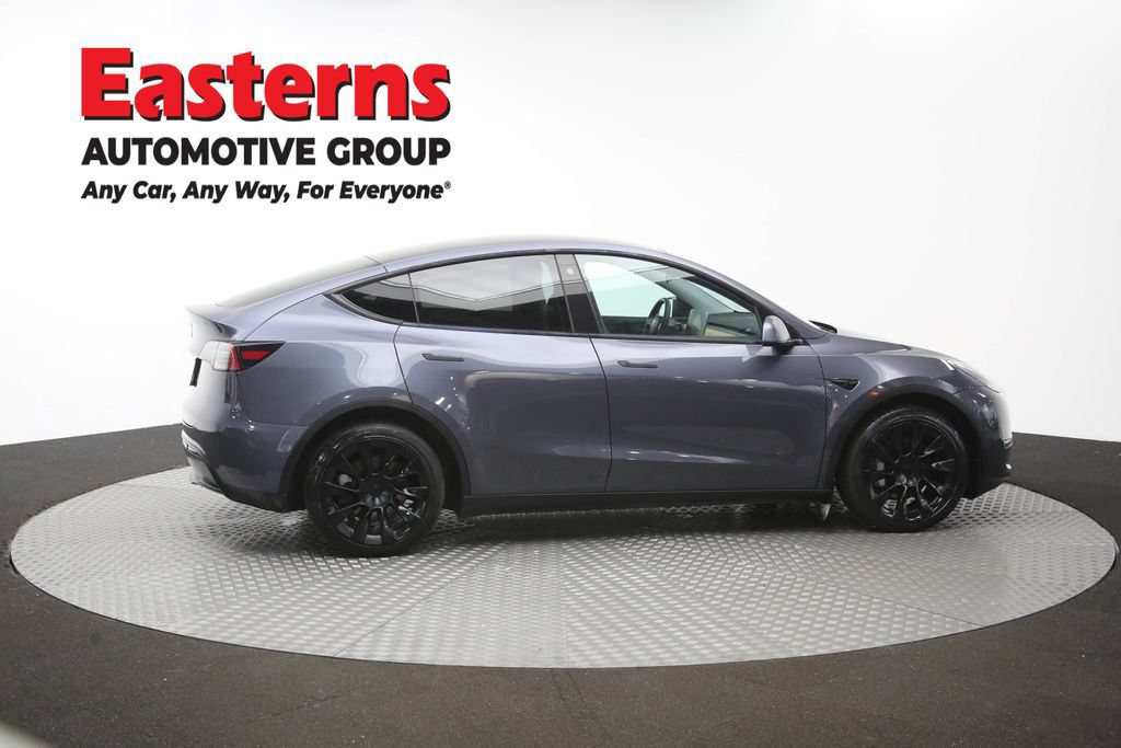 Used 2021 Tesla Model Y Long Range AWD/4WD image 39