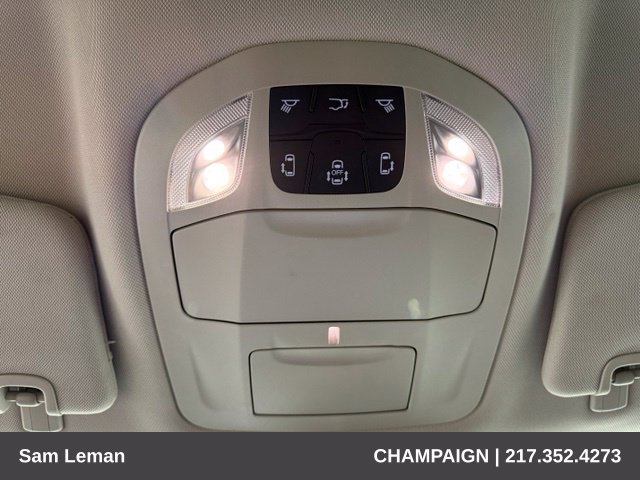 Used 2024 Chrysler Pacifica Touring-L FWD image 19