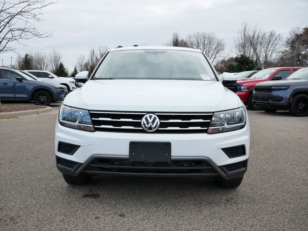 Used 2020 Volkswagen Tiguan SE w/ Panoramic Sunroof Package image 47