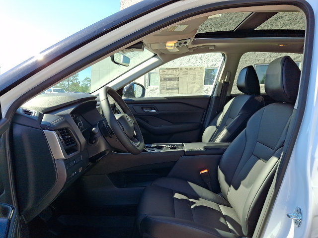 New 2026 Nissan Rogue Dark Armor AWD/4WD image 11