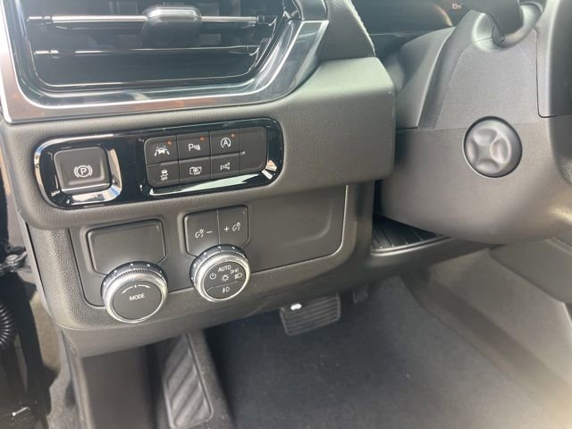 New 2026 GMC Yukon Denali image 21