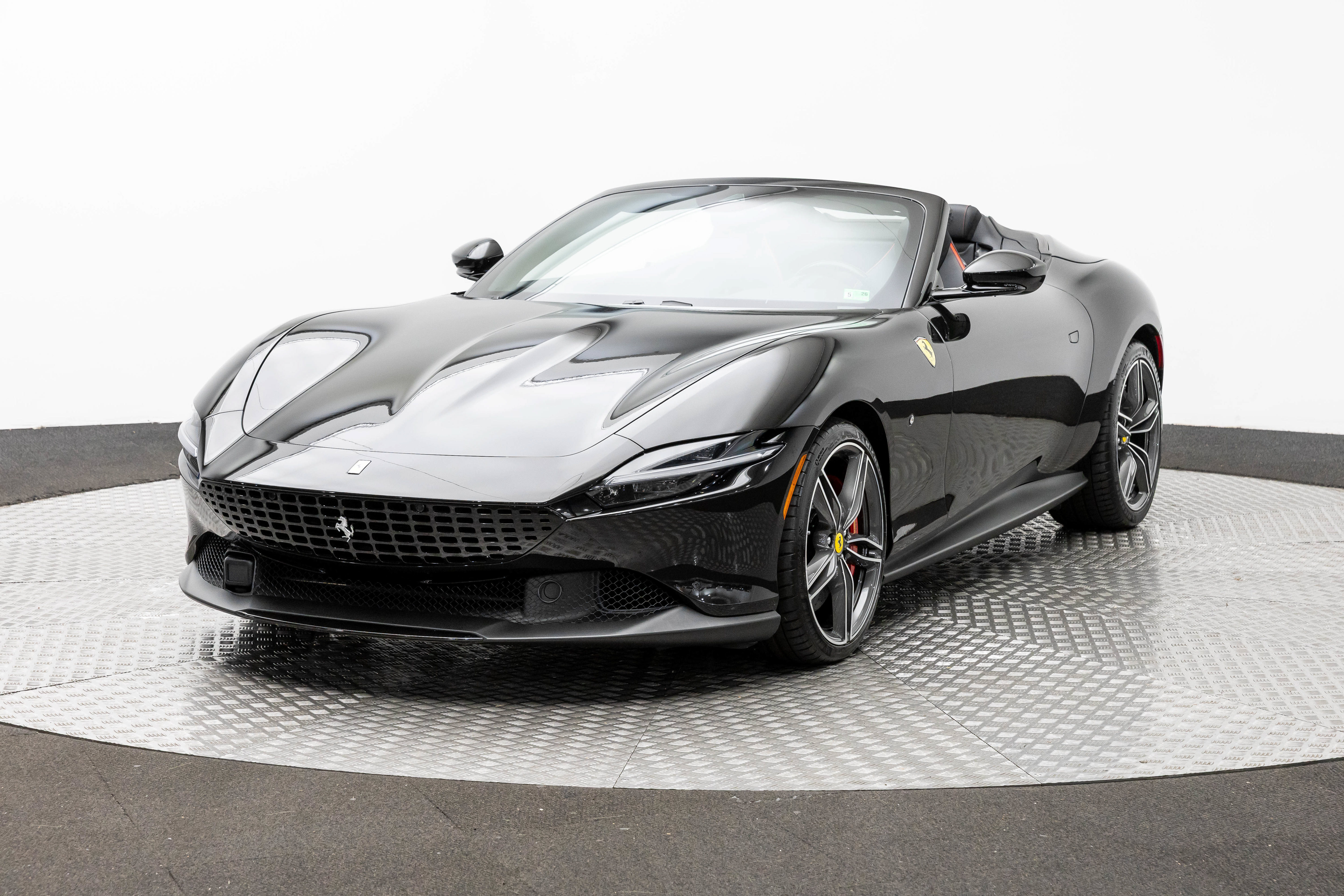 Used 2025 Ferrari Roma Spider