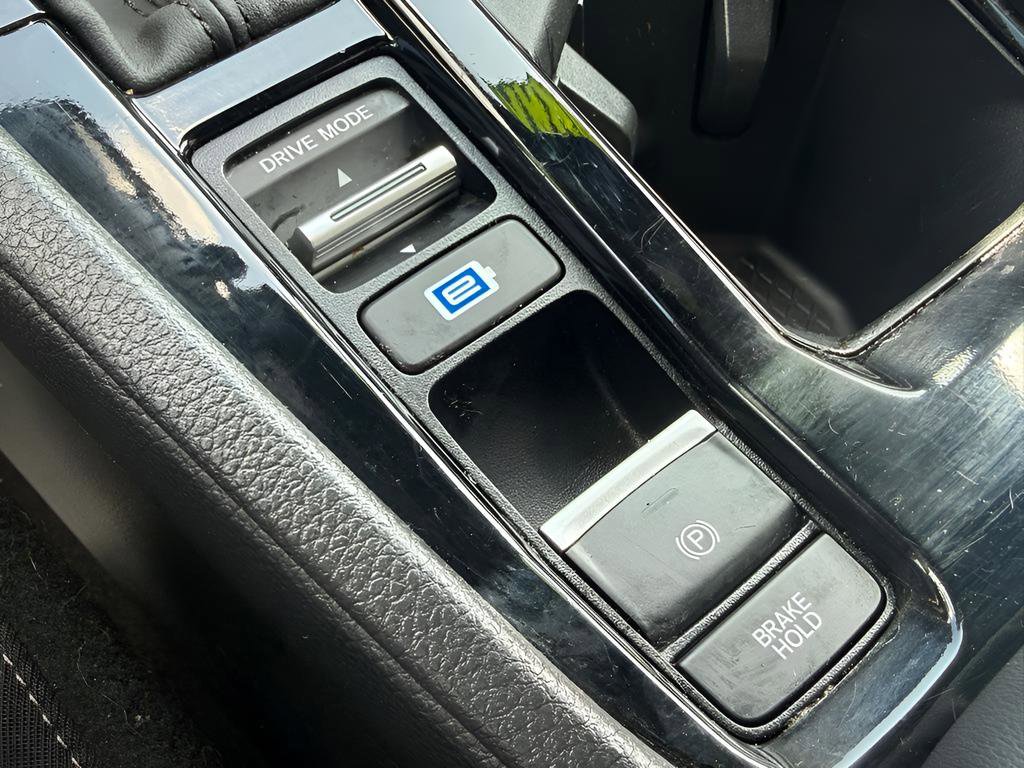 Used 2024 Honda Accord Sport image 28