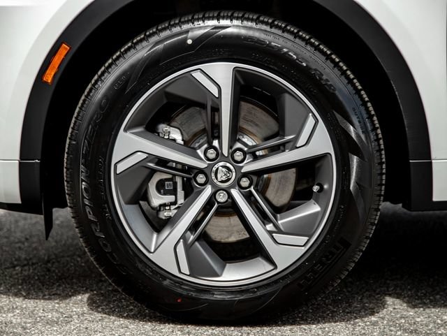 New 2024 Jaguar E-PACE R-Dynamic SE AWD/4WD image 11
