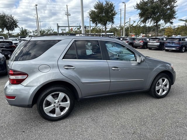 Used 2010 Mercedes-Benz ML 350 4MATIC image 2