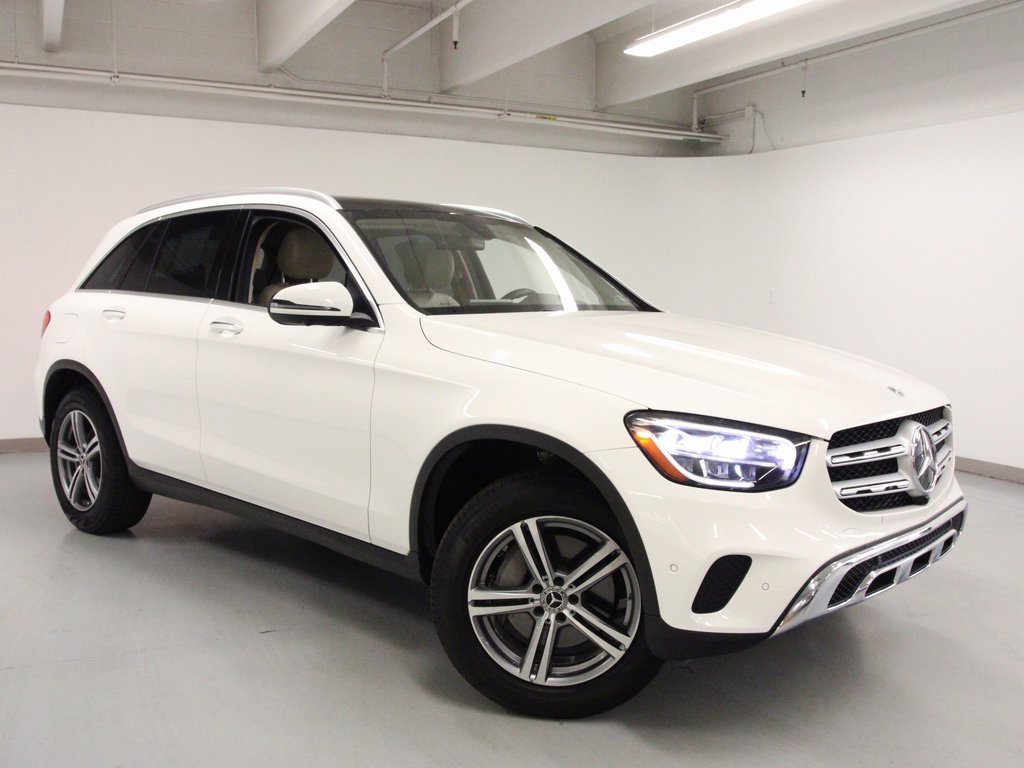 Used 2021 Mercedes-Benz GLC 300 4MATIC image 4