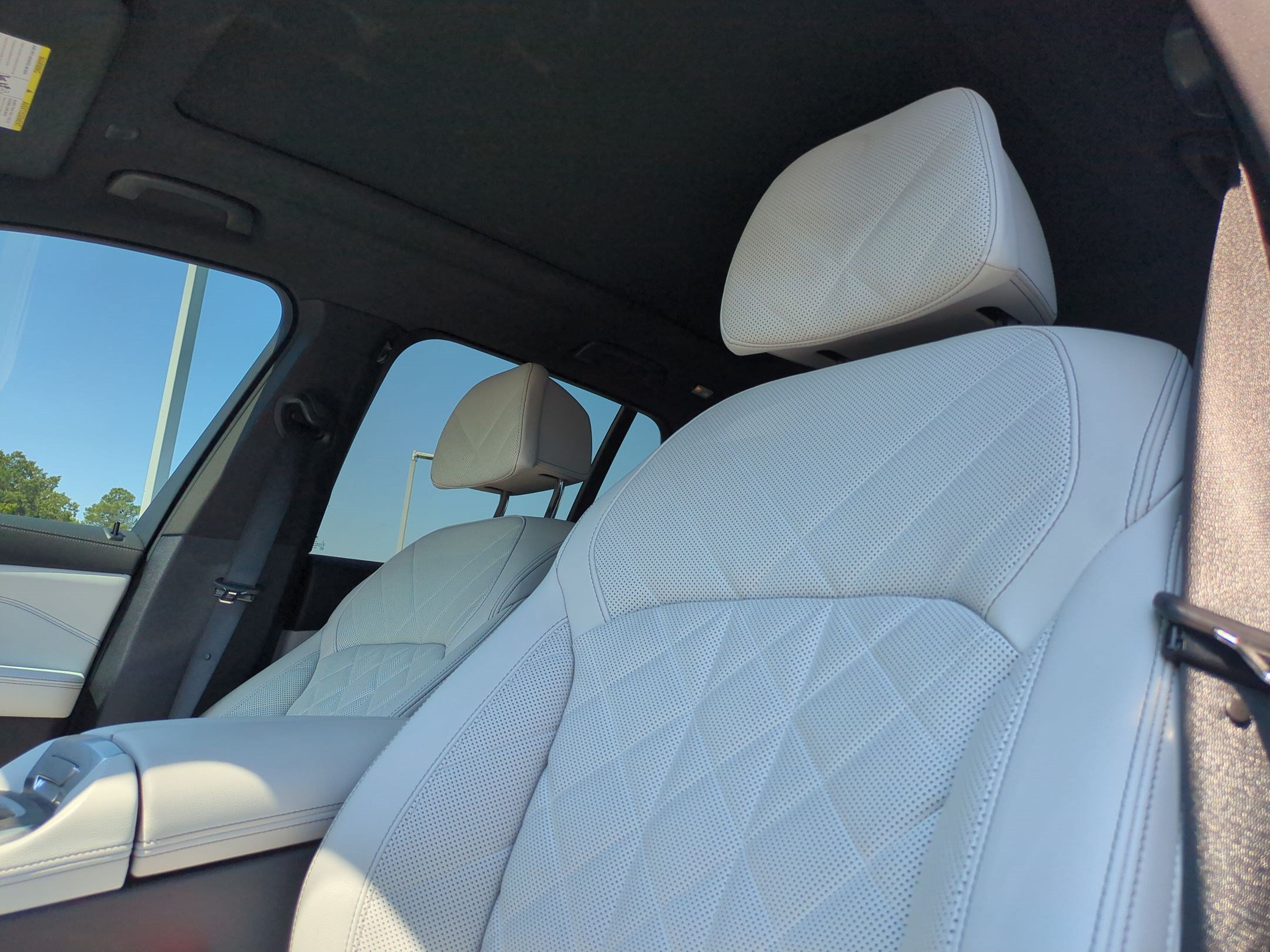 Used 2024 BMW X5 sDrive40i w/ M Sport Package RWD image 14