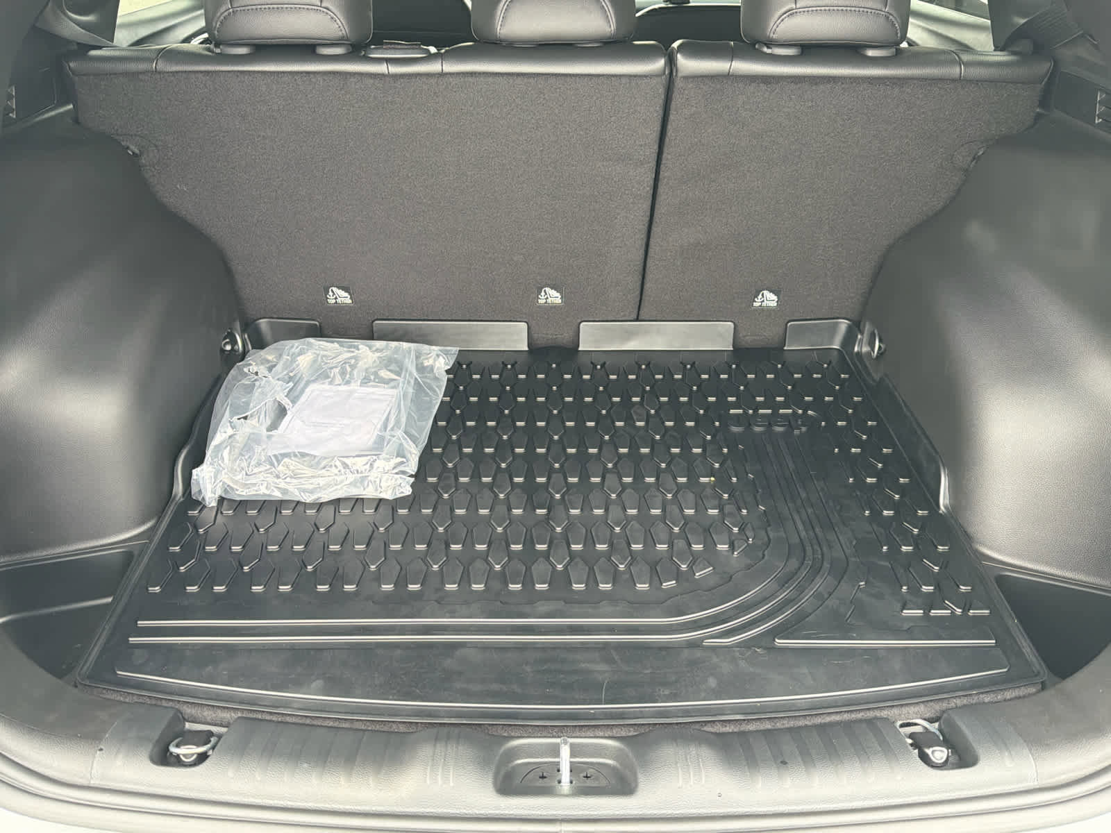 New 2026 Jeep Compass Latitude image 17