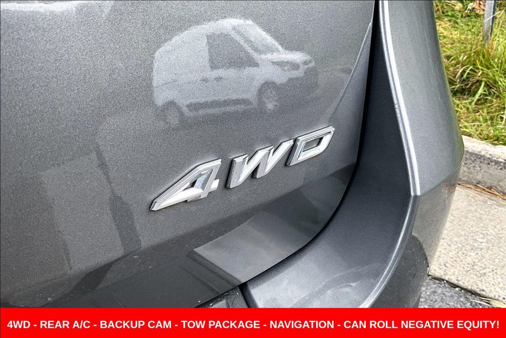 Used 2023 Ford Explorer XLT w/ Equipment Group 202A AWD/4WD image 23