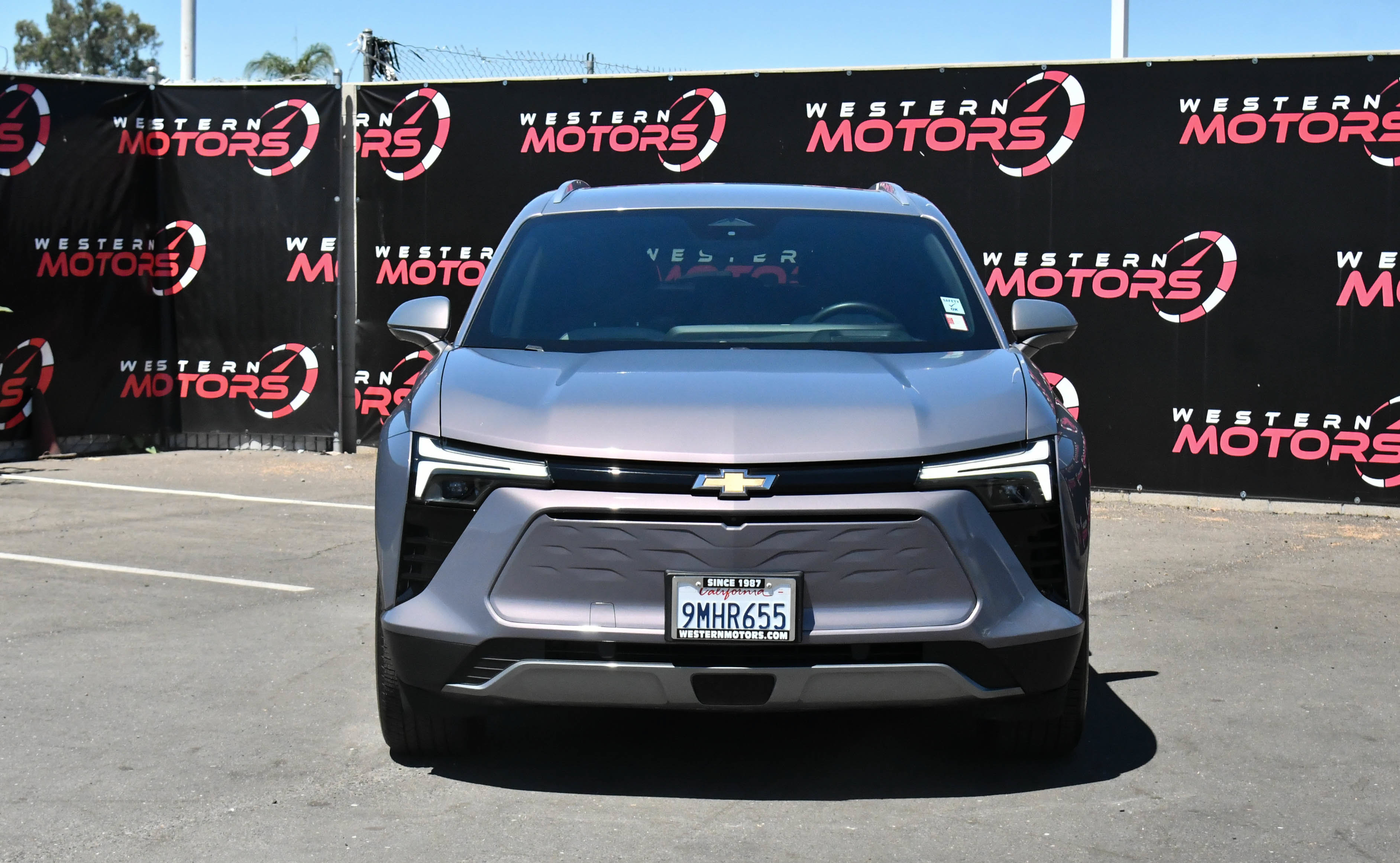 Used 2024 Chevrolet Blazer EV LT AWD/4WD image 2