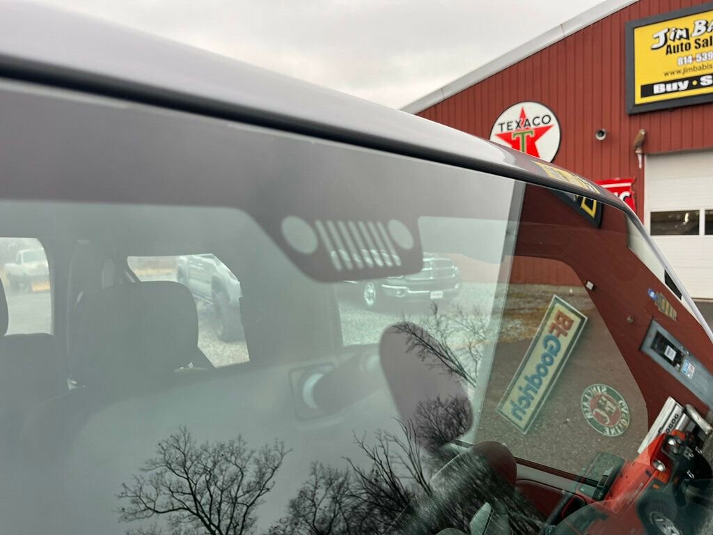 Used 2018 Jeep Wrangler Sport image 17