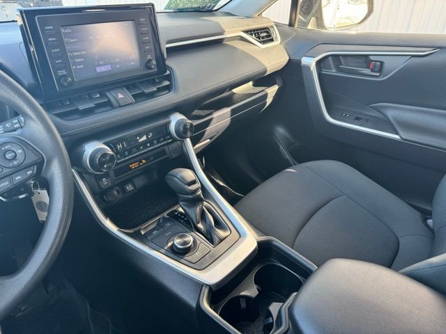 Certified 2019 Toyota RAV4 LE image 17