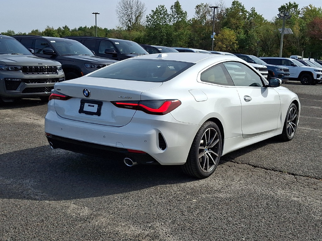 Used 2026 BMW 430i xDrive Coupe AWD/4WD image 11