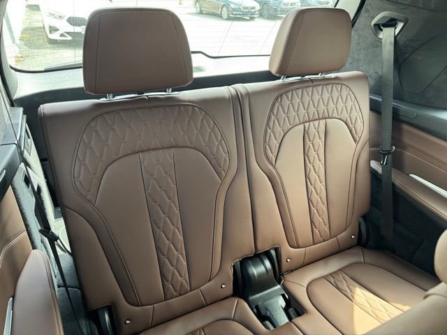 Certified 2026 BMW X7 M60i image 34