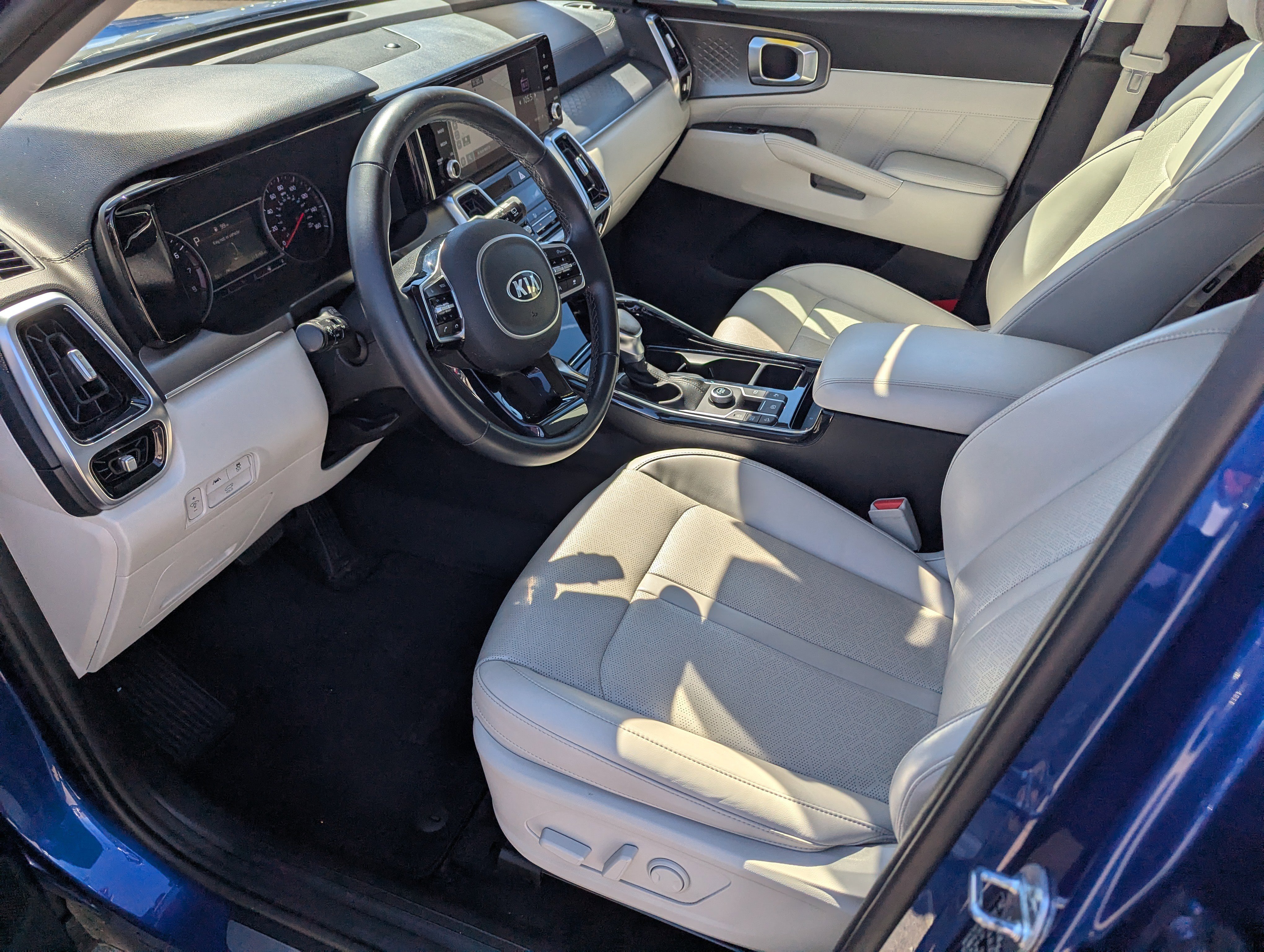 Used 2021 Kia Sorento SX image 10