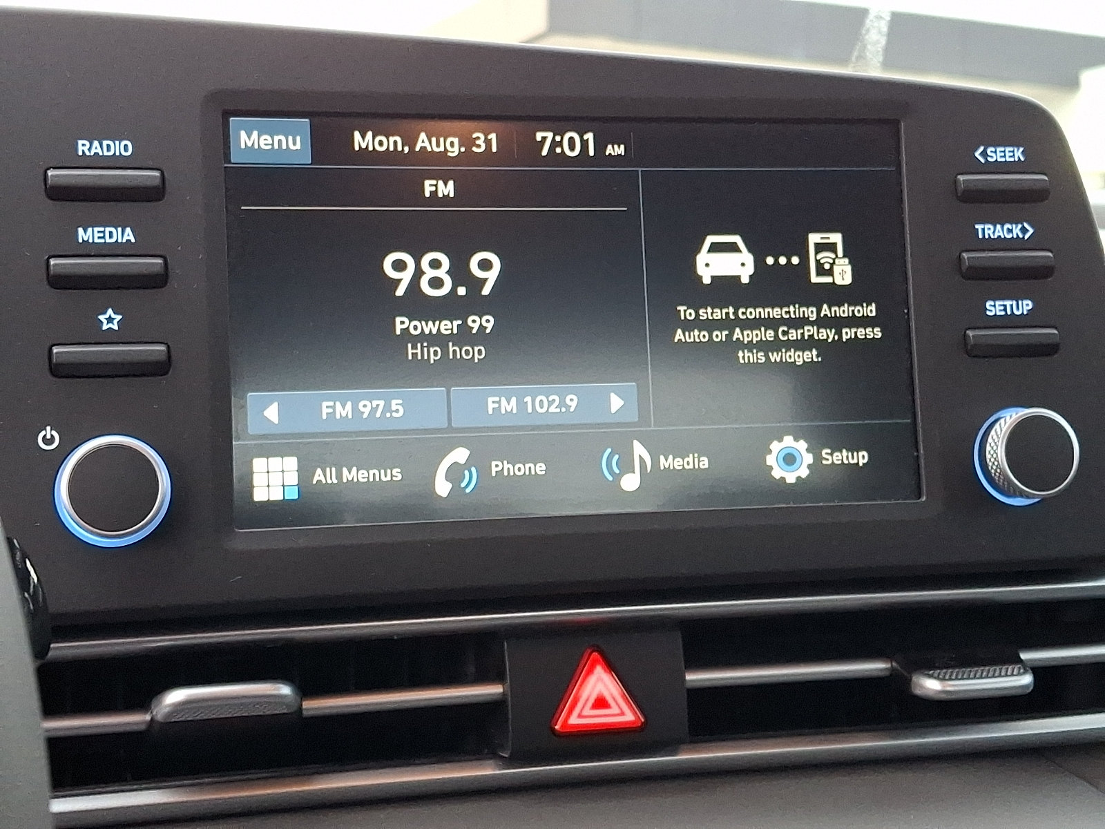 Used 2026 Hyundai Elantra Sport FWD image 18