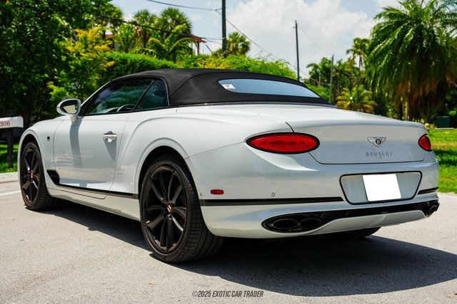 Used 2020 Bentley Continental GT V8 First Edition image 18