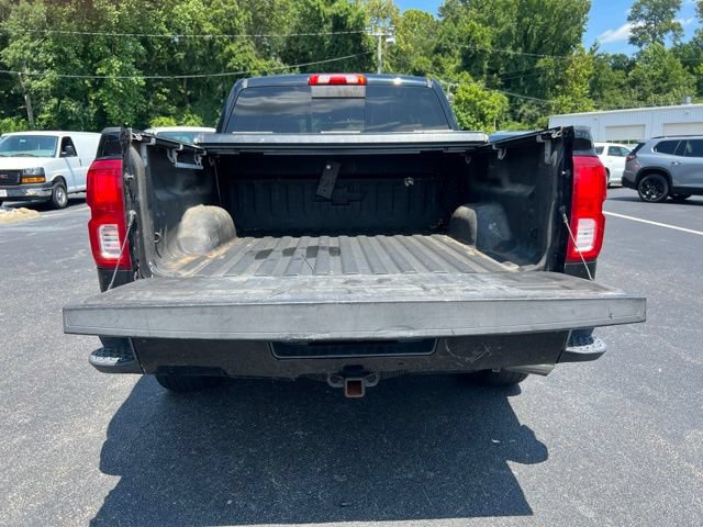 Used 2017 Chevrolet Silverado 1500 High Country AWD/4WD image 32