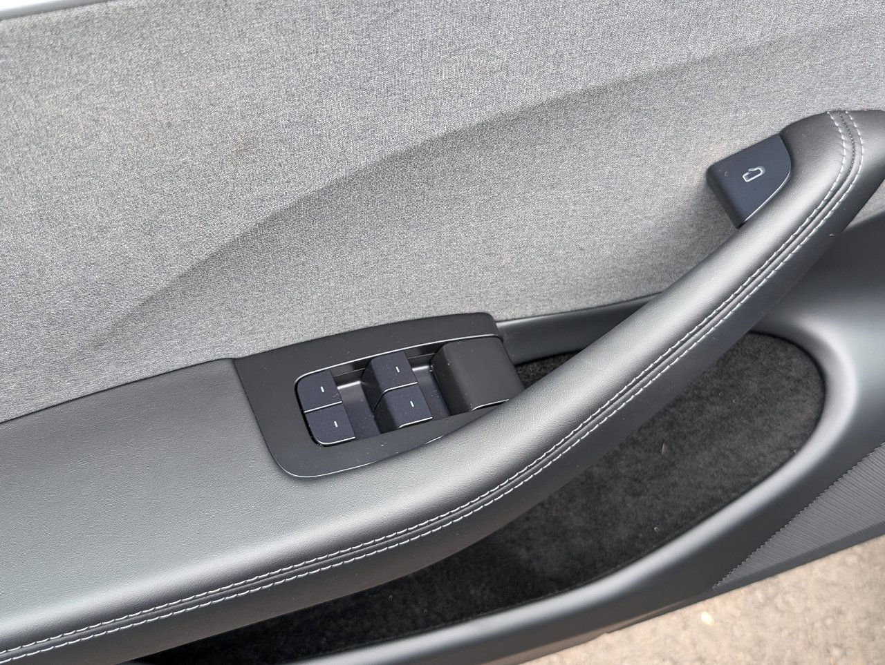 Used 2025 Tesla Model 3 Long Range RWD image 14