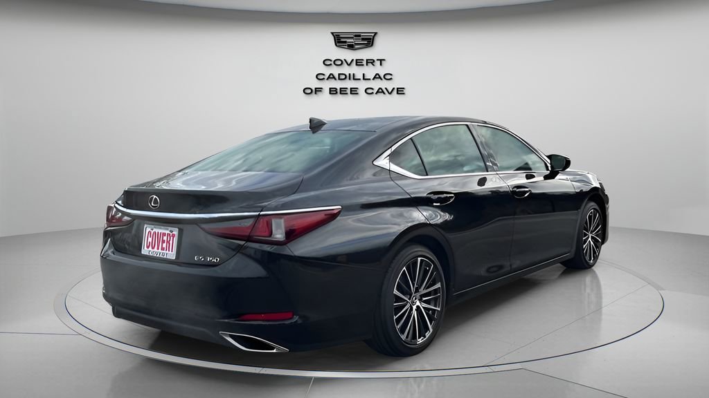 Used 2024 Lexus ES 350 w/ Premium Package image 9