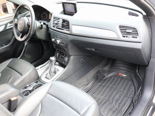 Used 2018 Audi Q3 2.0T Premium w/ Convenience Package image 11